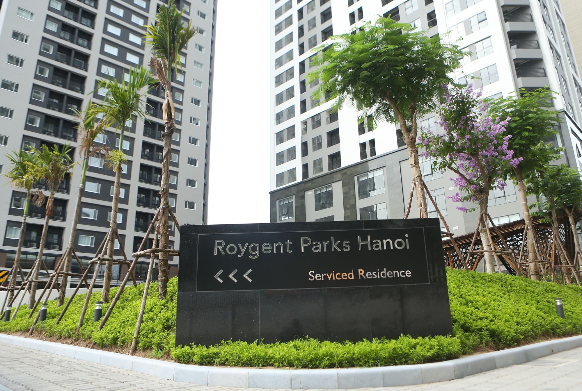 Roygent Parks Hanoi Exterior foto